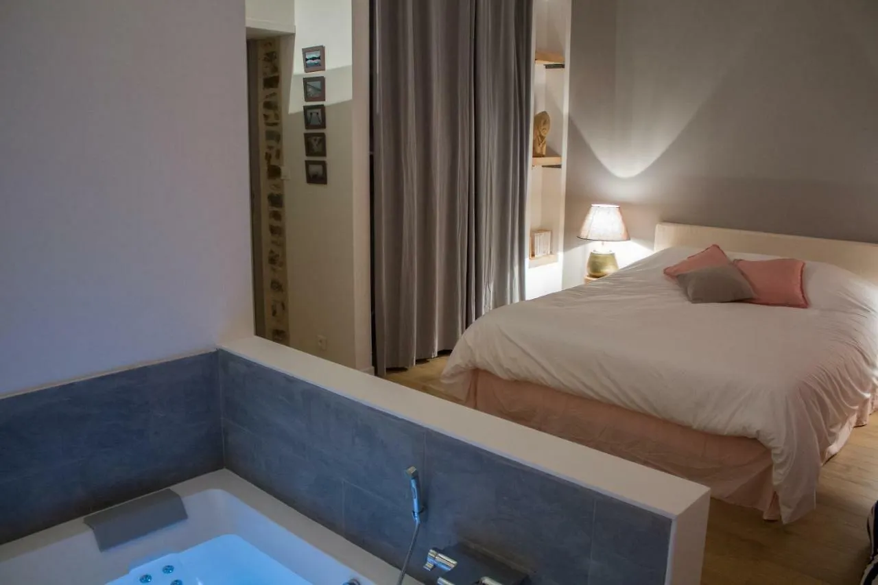 Villa Ker spa, gite avec spa privatif dans la chambre à Dol-de-Bretagne